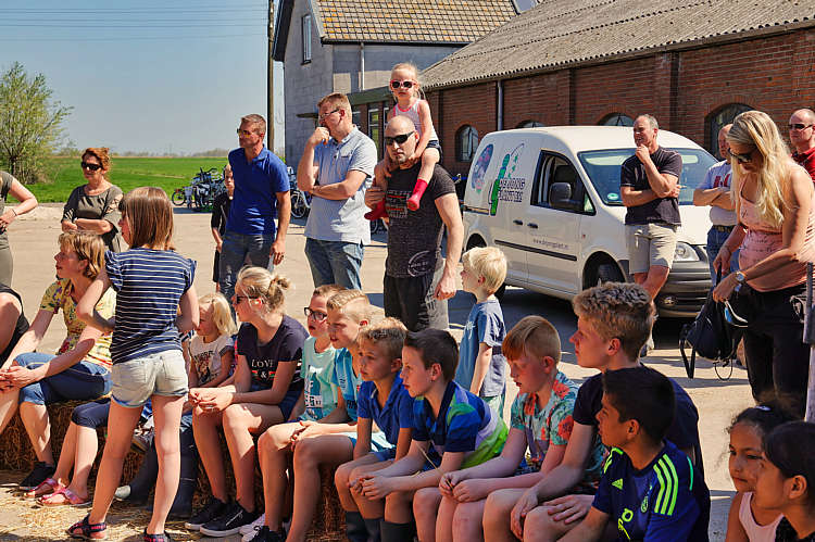 Paaseieren zoeken met en door speeltuinvereniging Wildebras_10